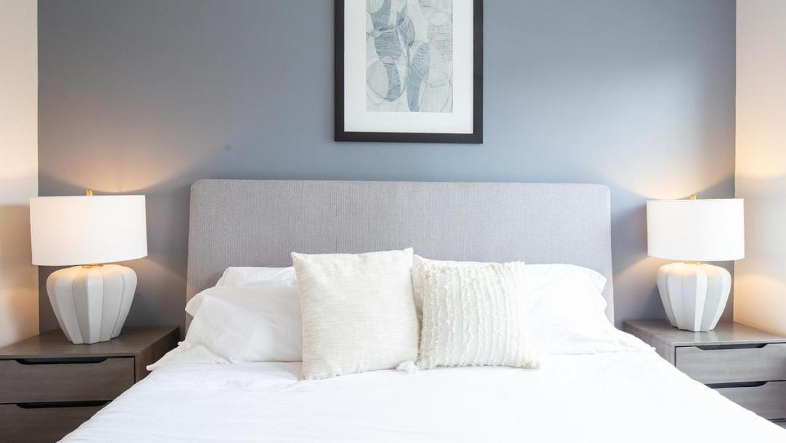 Landing Modern With Amazing Amenities Detroit